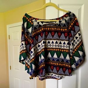 Pattern crop shirt